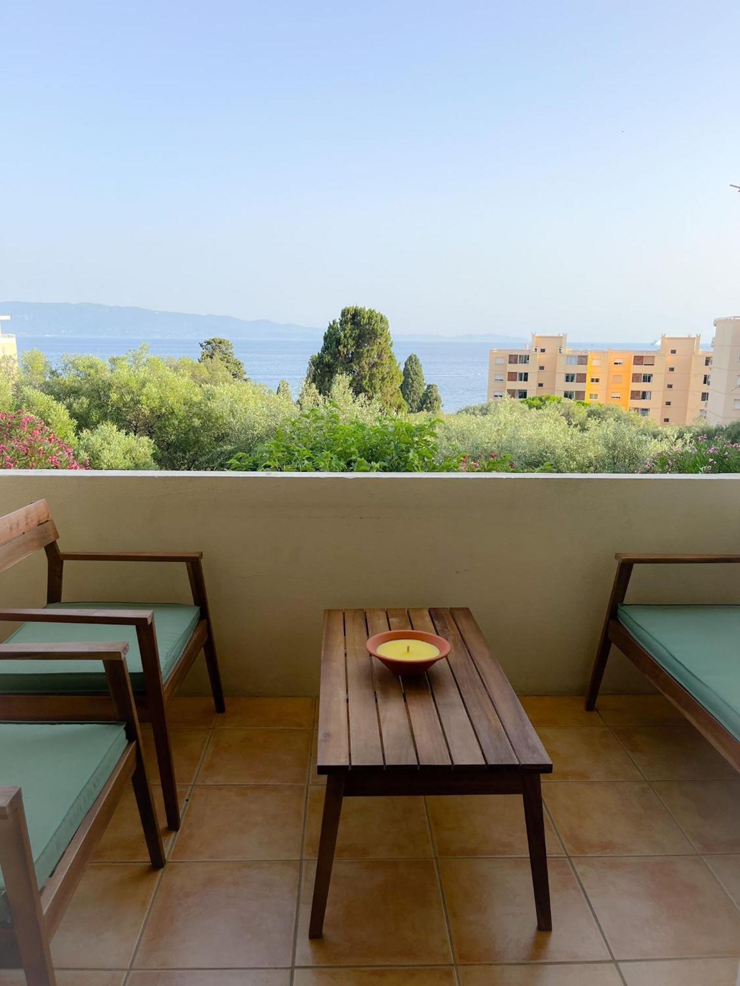 Le Petit Sicile Apartamento Ajaccio  Exterior foto